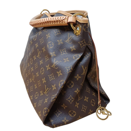 Louis Vuitton Artsy MM