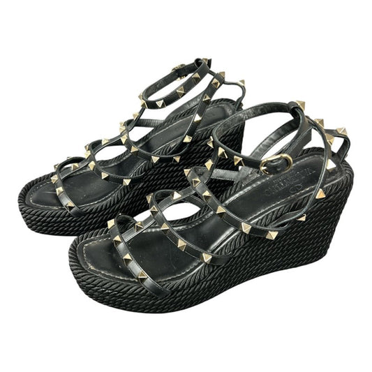 Valentino Garavani Rockstud Wedges