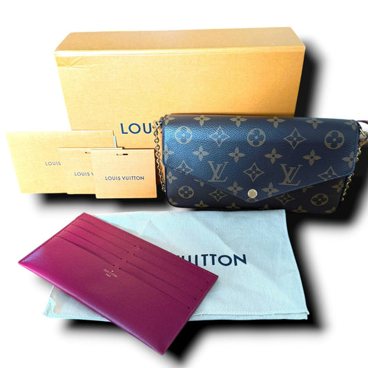 Louis Vuitton Pochette