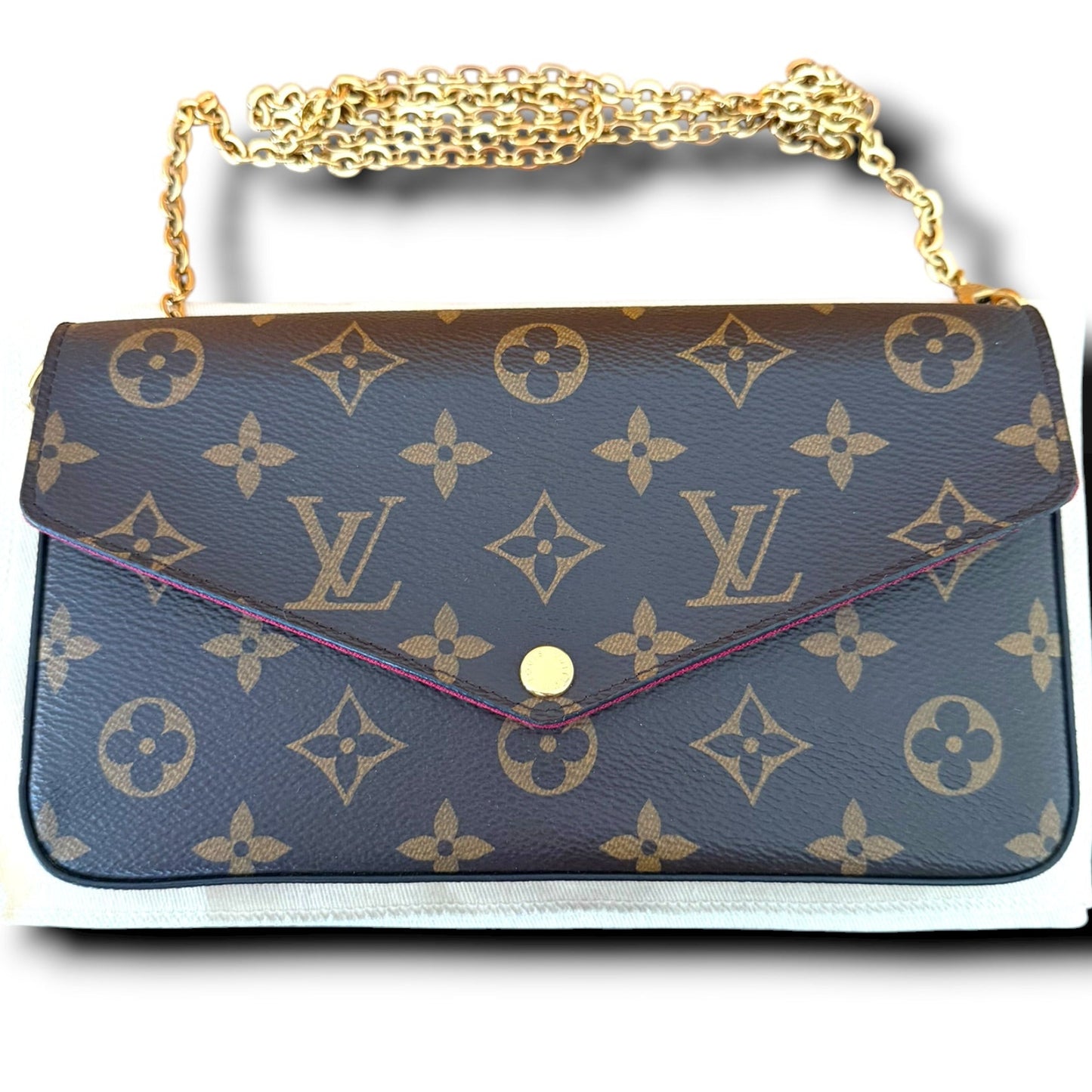 Louis Vuitton Pochette