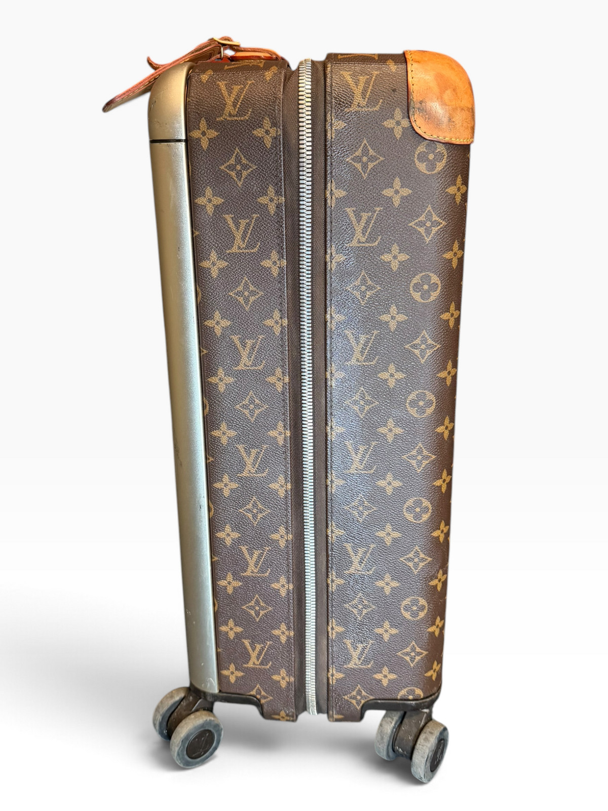 Louis Vuitton Horizon 55 Suitcase
