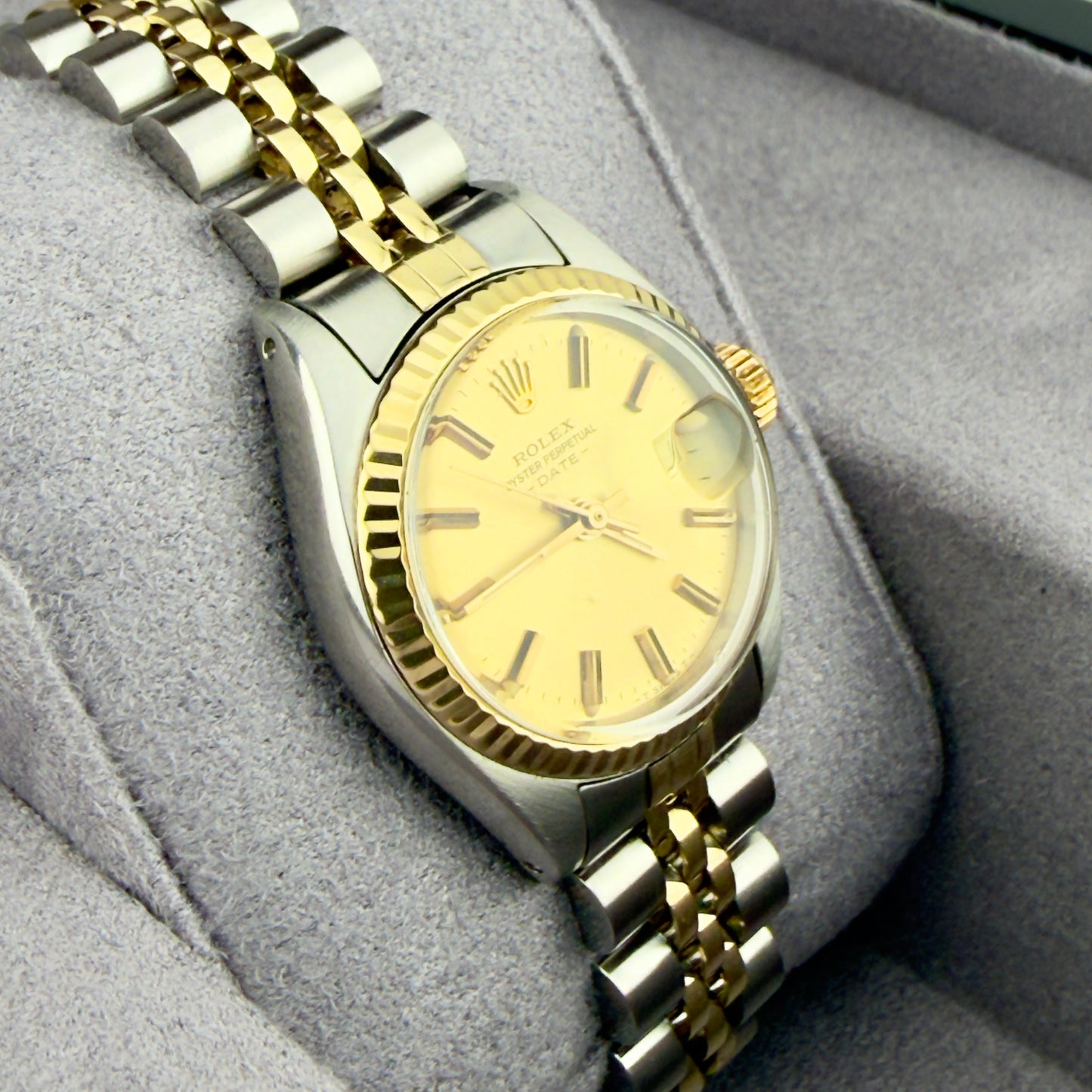 **SOLD** Rolex Oyster Perpetual Lady Date 6917