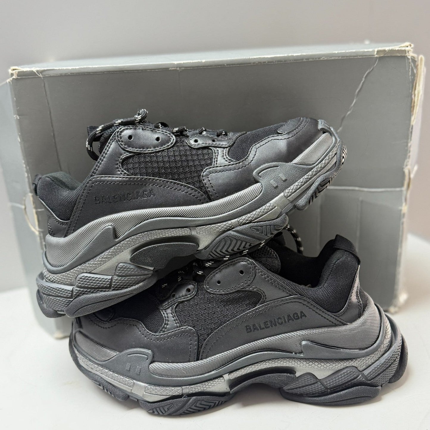 Balenciaga Triple S Silver midsole Trainers