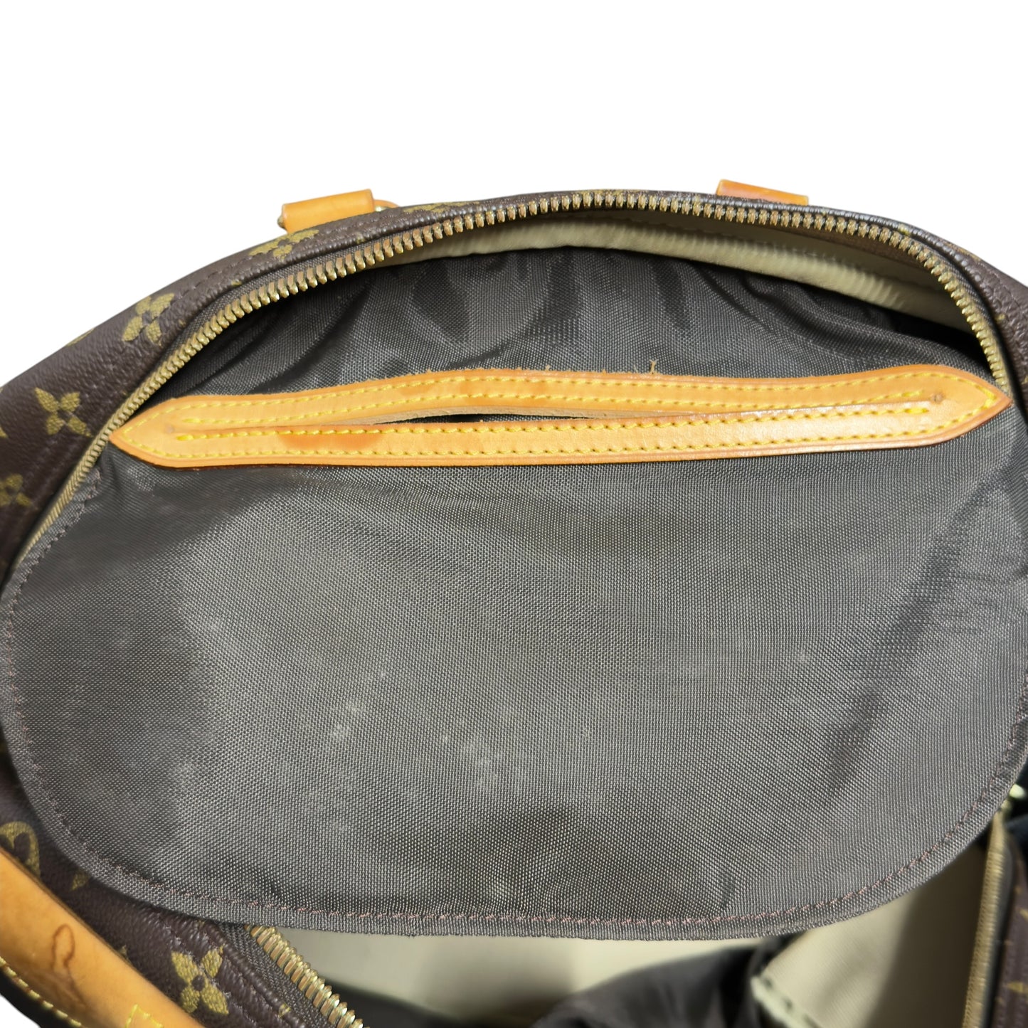Louis Vuitton Evasion Travel Bag (Model M41443)