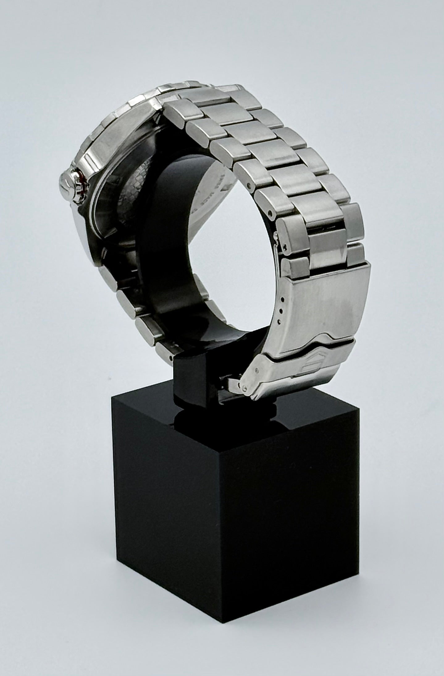 **SOLD**Tag F1 Calibre 5 WAZ2011