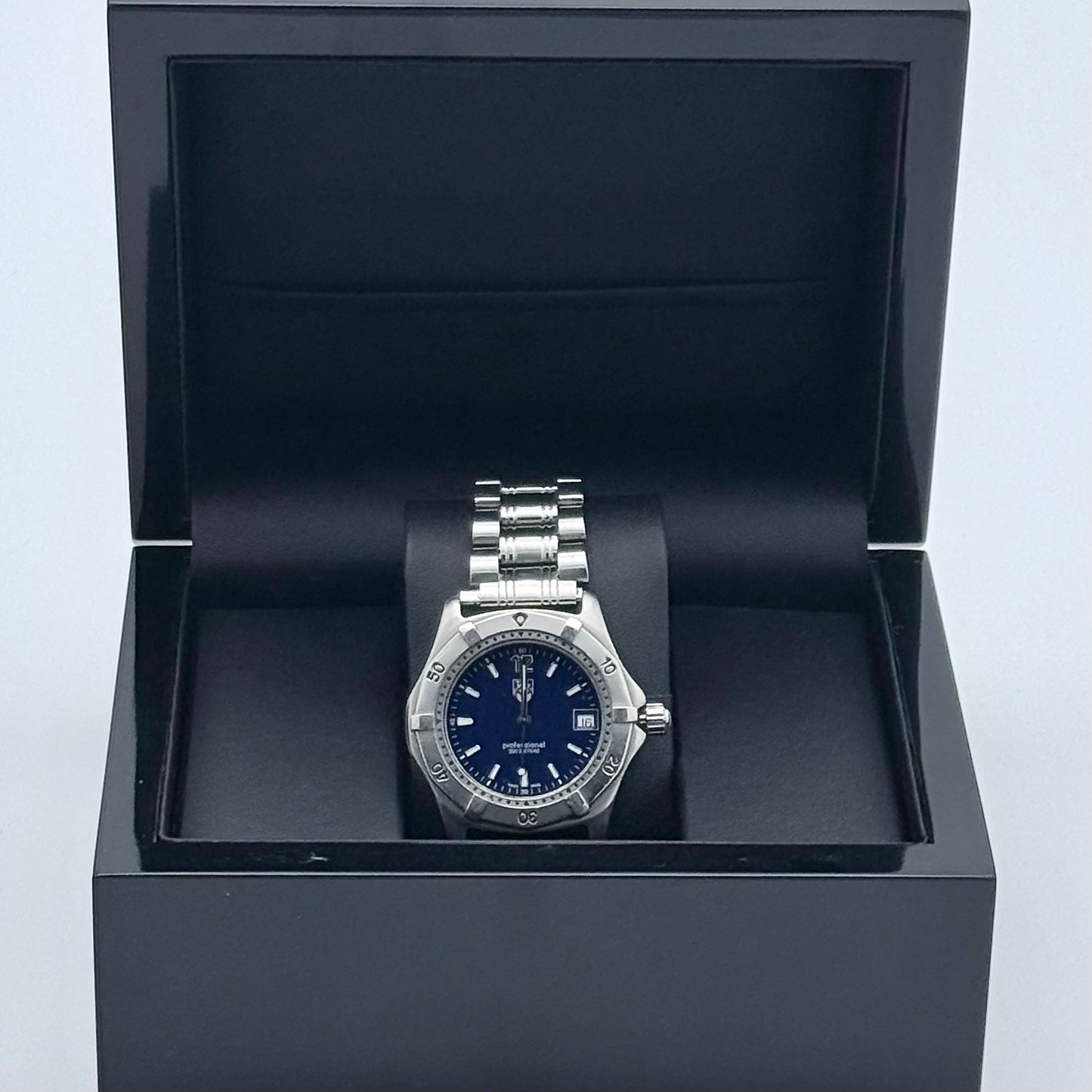 **SOLD** Tag Professional 2000 WK1113-0