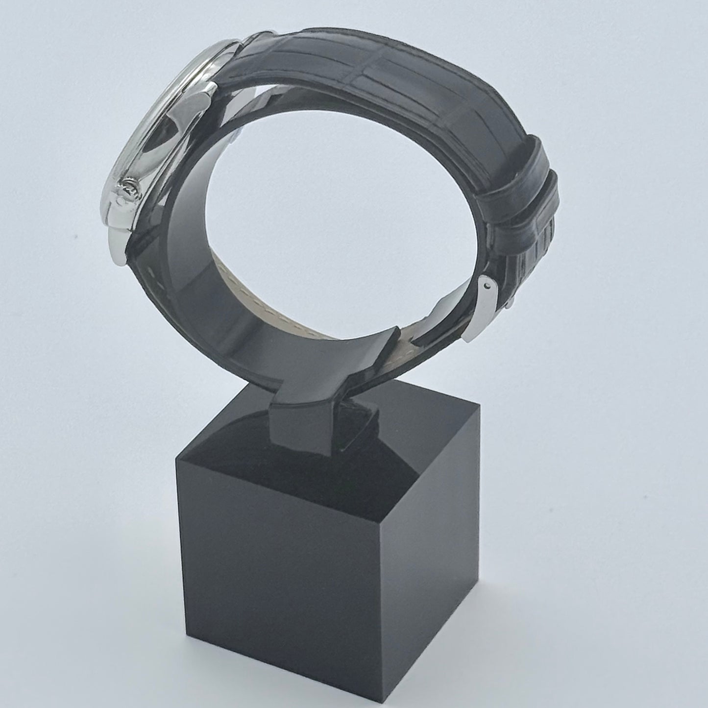 **SOLD** Omega De Ville Prestige, 424.13.40.20.01.001, 2007 Model (824)