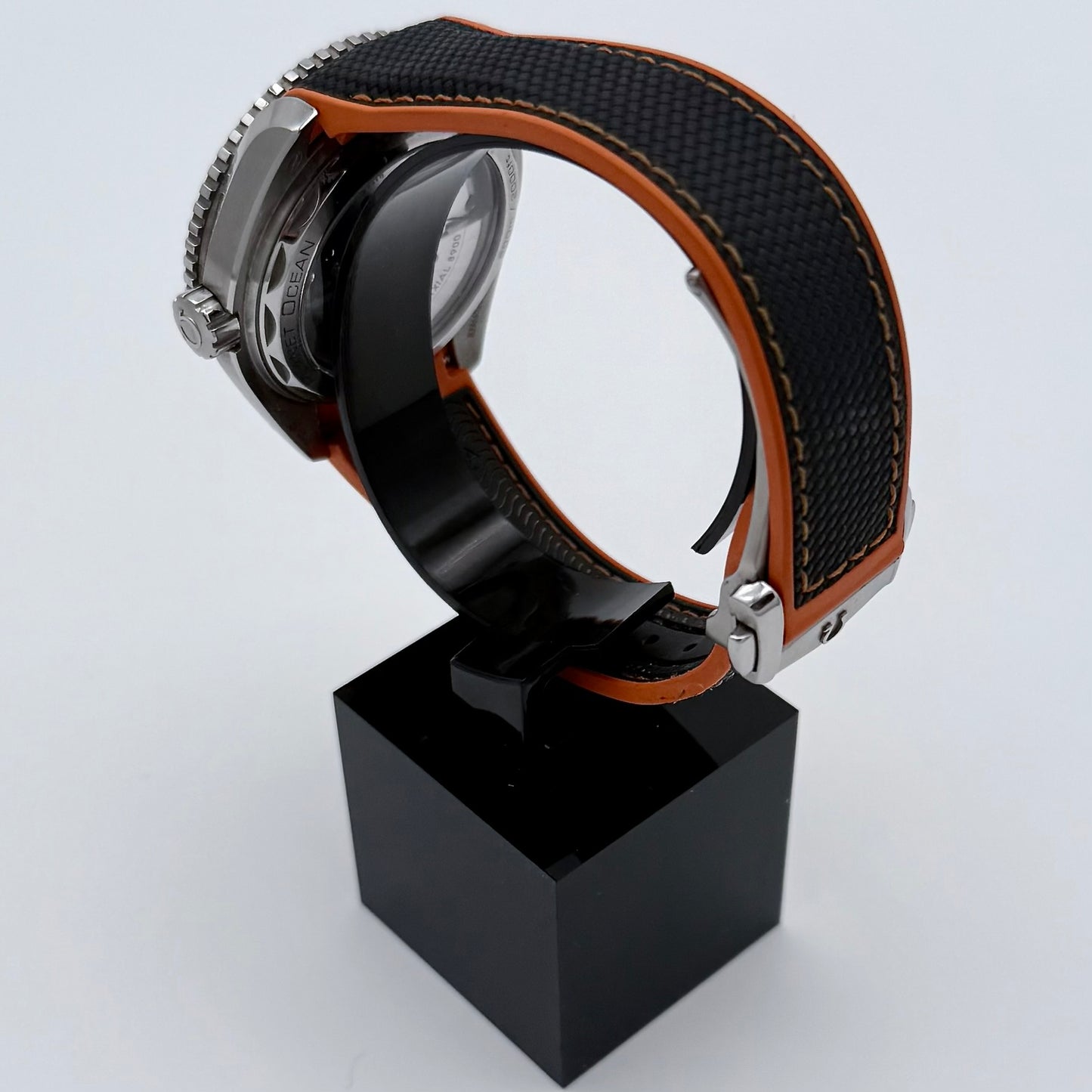 Omega Seamaster Planet Ocean / M106567 (2022 Model)