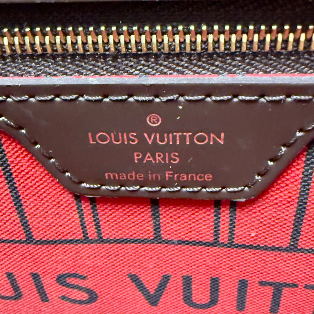 Louis Vuitton Neverfull MM Shopper Bag