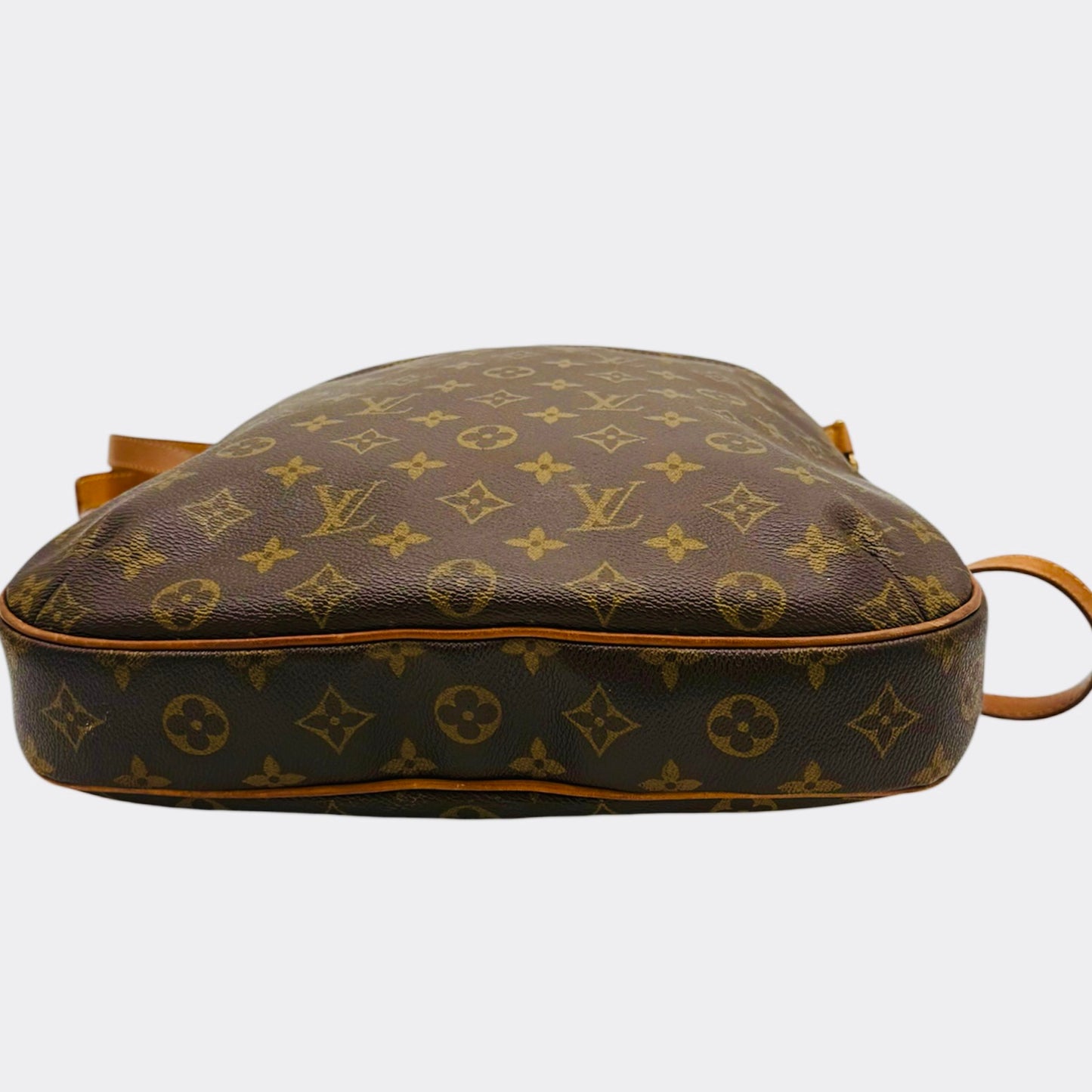 **SOLD** Louis Vuitton Odeon MM Monogram Canvas