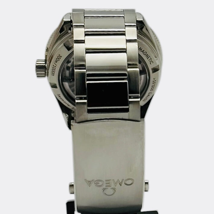 Omega Seamaster 300 / 233.30.41.21.01.001 2016 Model