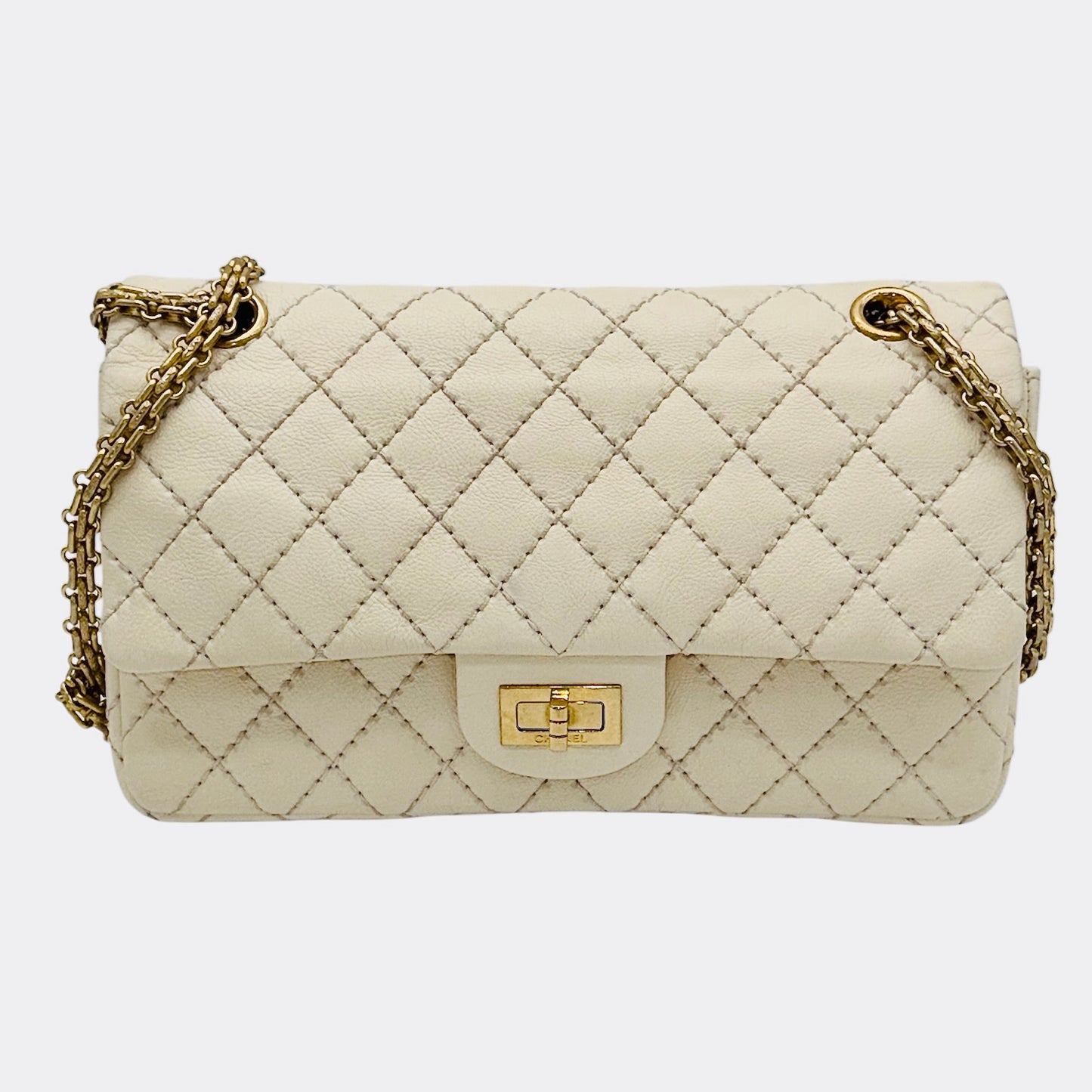 Chanel Reissue 255 Classic