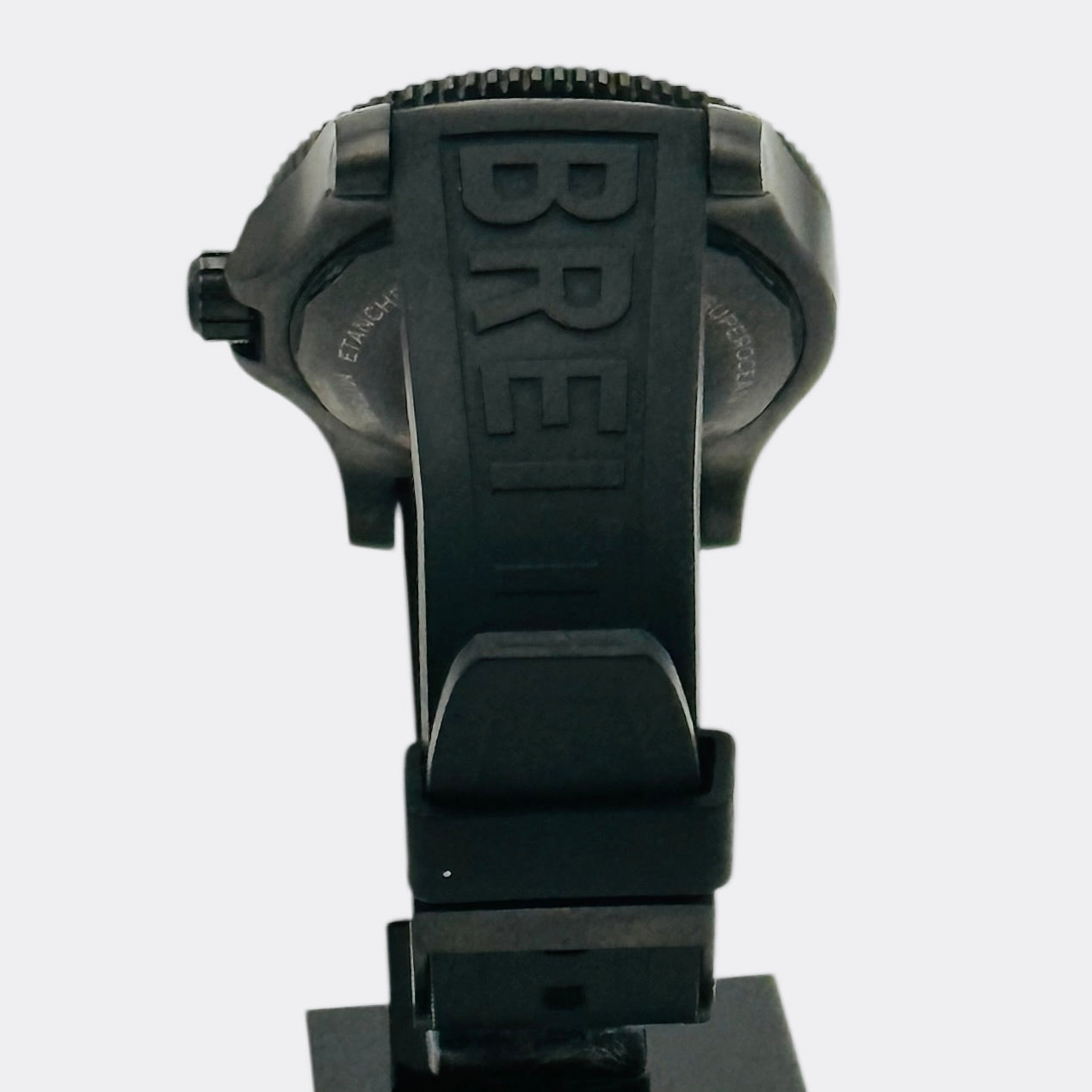 Breitling SuperOcean Chronometer 46 / M17368