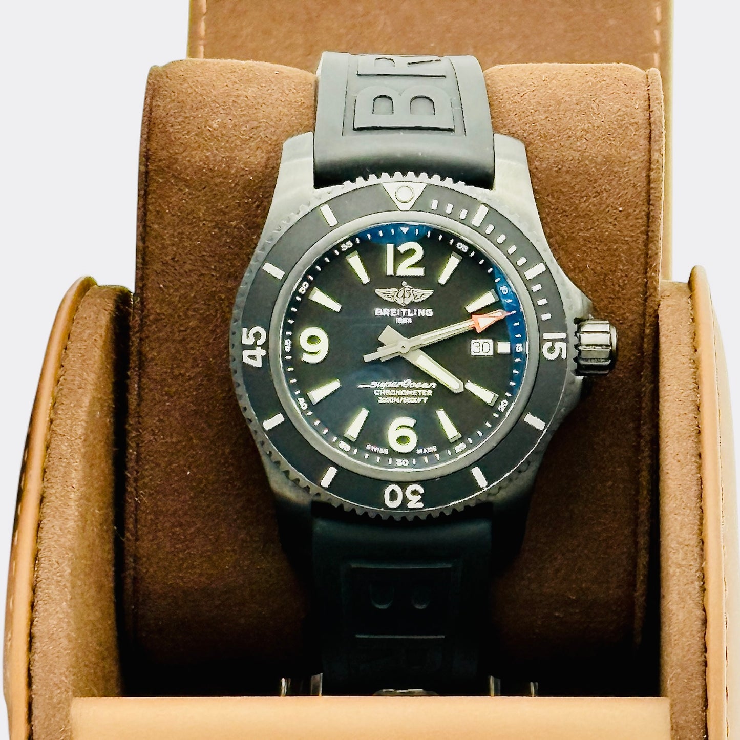 Breitling SuperOcean Chronometer 46 / M17368