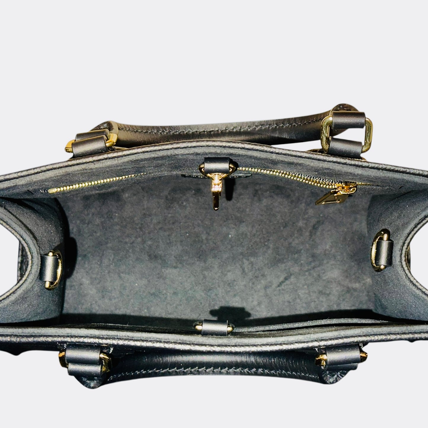 Louis Vuitton OnTheGo PM Bag / M45653