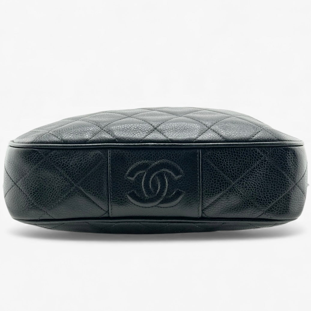 Chanel vintage CC Black Quilted Caviar messenger bag