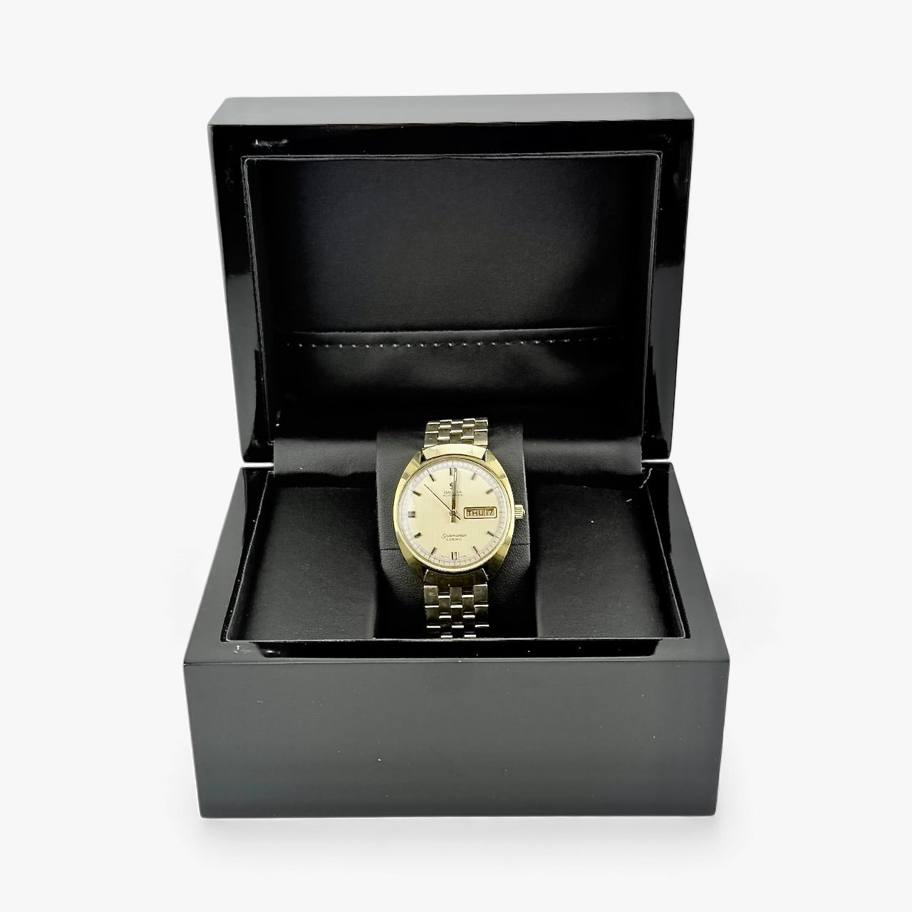 Omega Seamaster cosmic day date