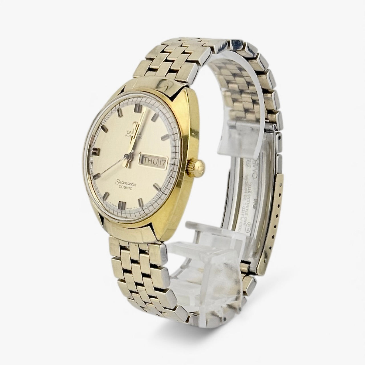 Omega Seamaster cosmic day date