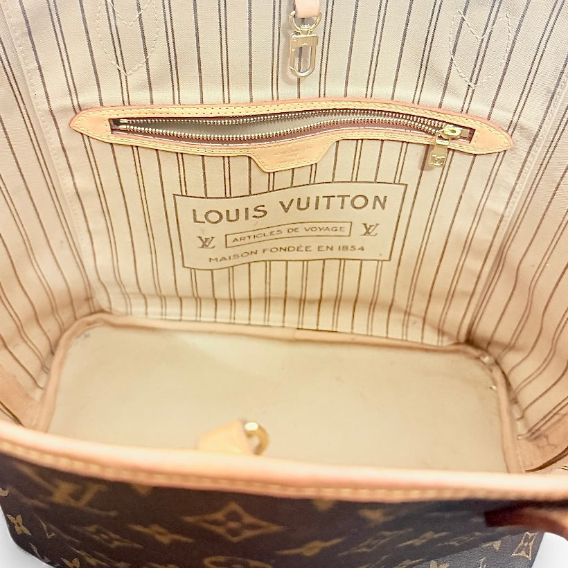 Louis Vuitton Neverfull MM (M40995)