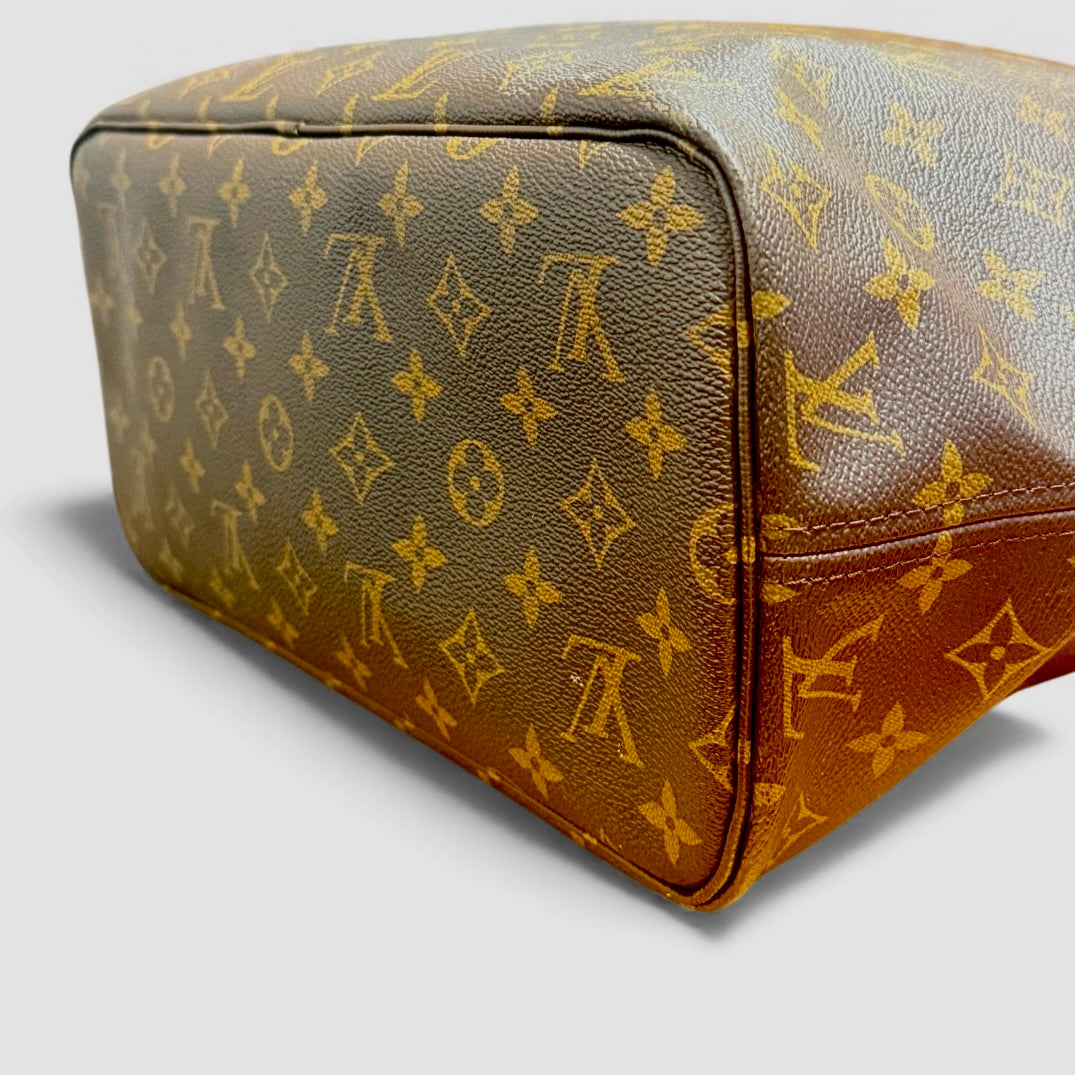 Louis Vuitton Neverfull MM (M40995)