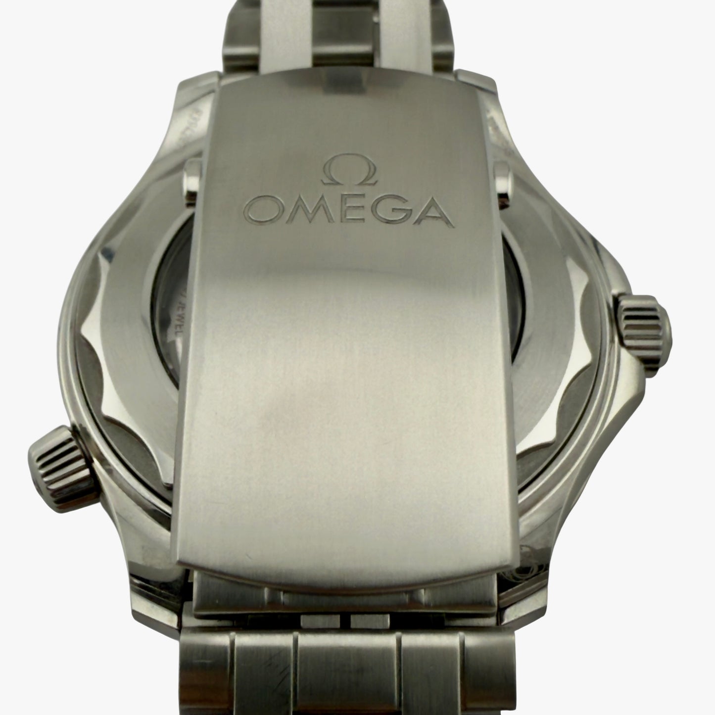 Omega Seamaster Diver 300M / 210.30.42.20.01.001.