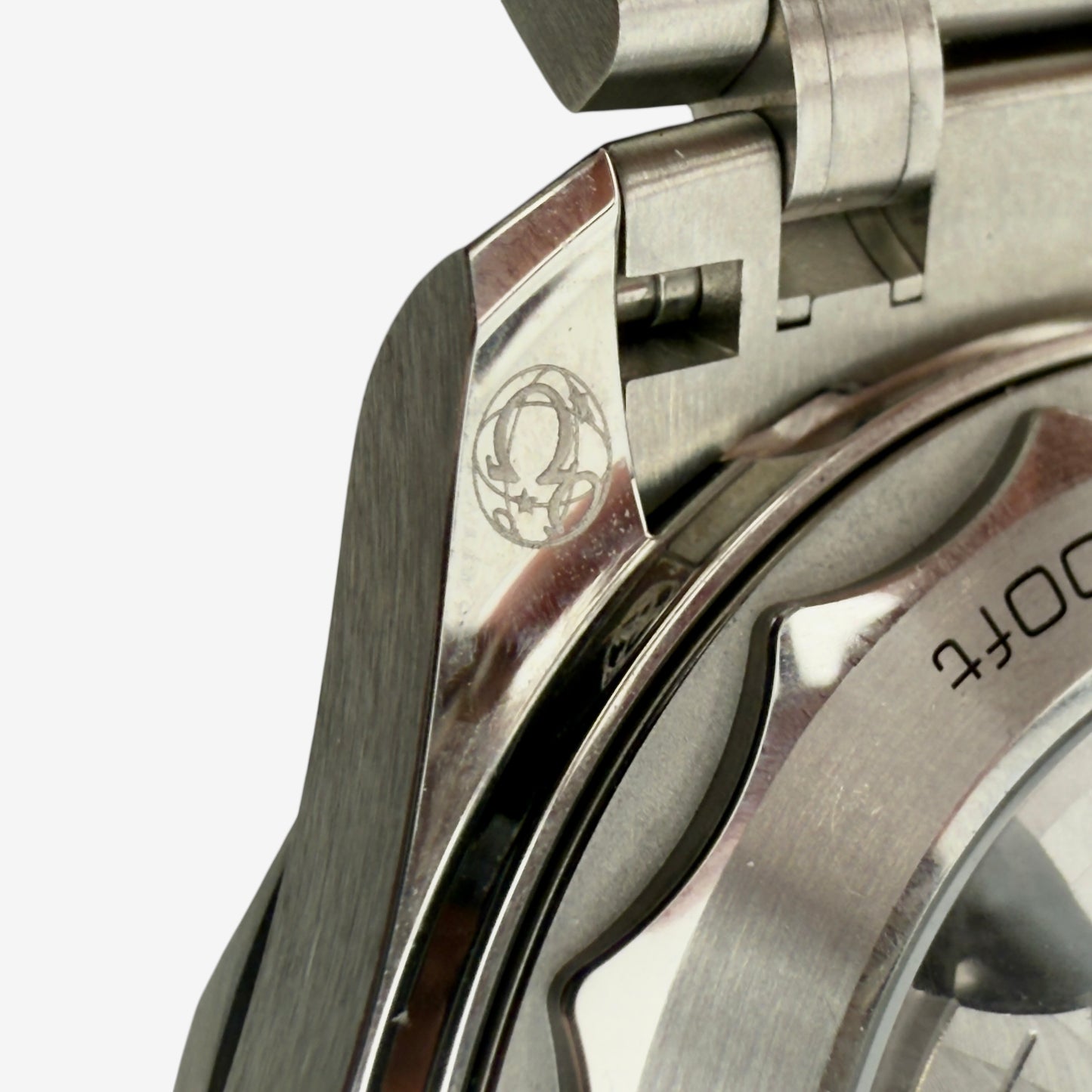 Omega Seamaster Diver 300M / 210.30.42.20.01.001.