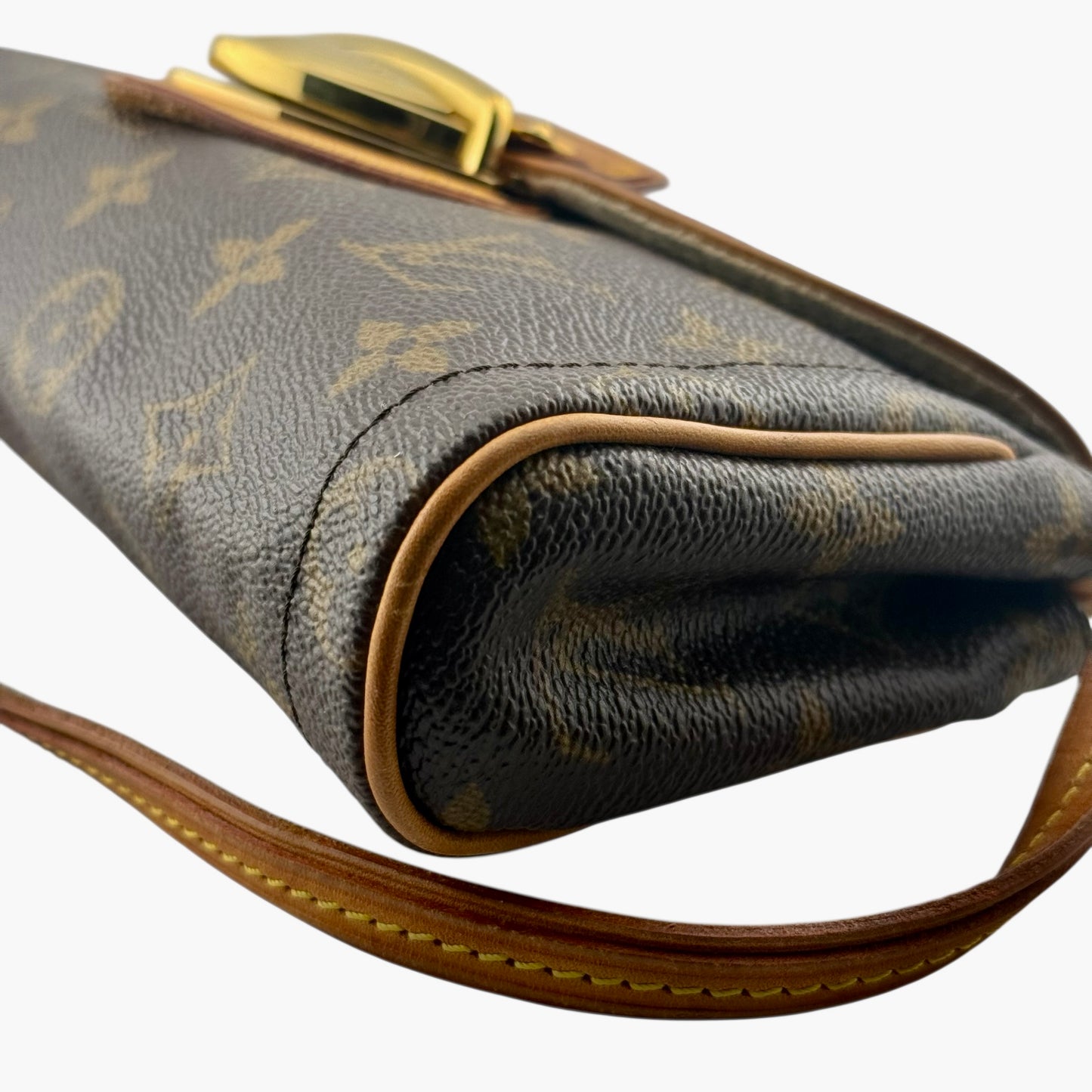 Louis Vuitton Pochette Beverly