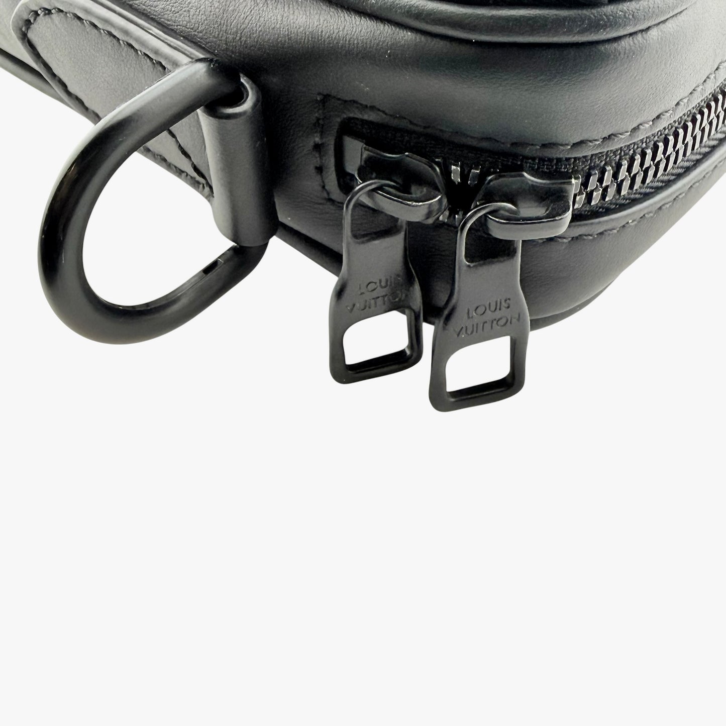 louis Vuitton Comet Messenger PM