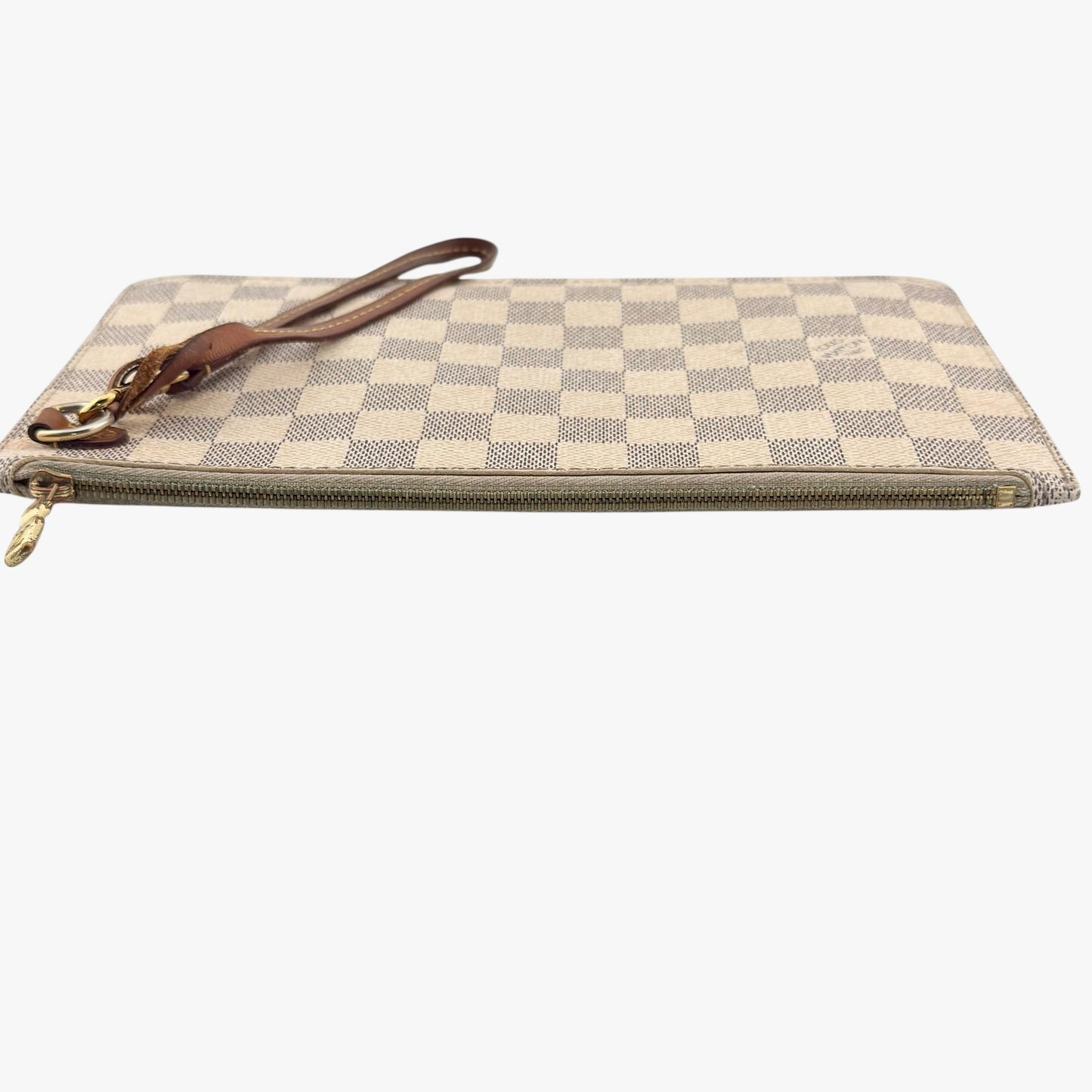 Louis Vuitton Neverfull Pochette pouch