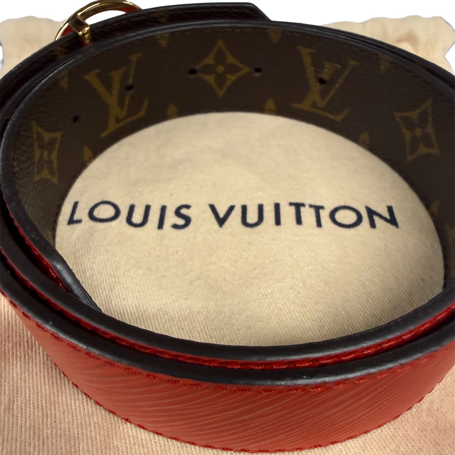 Louis Vuitton M9936 Epi Leather Reversible Belt