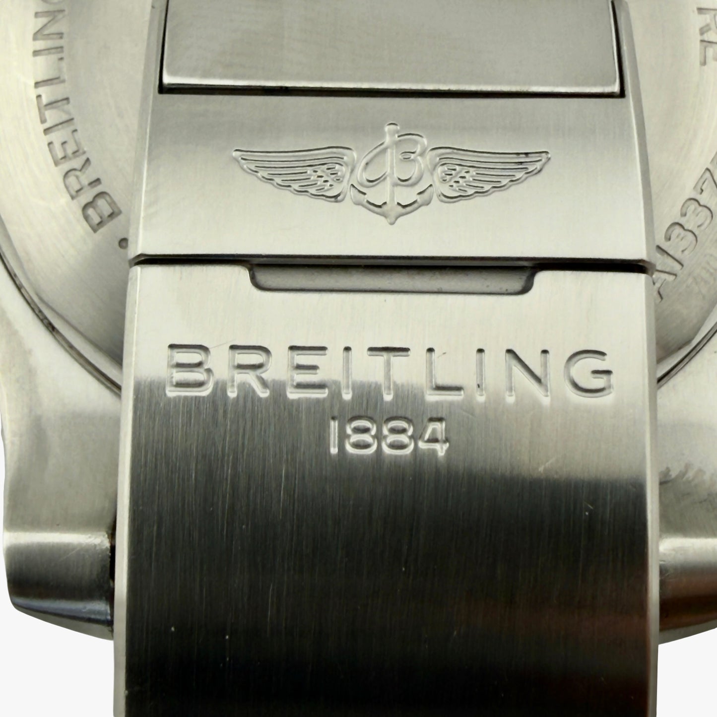 Breitling Super Avenger Chronograph 48 Limited Edition / Ref A133751A1A1A1