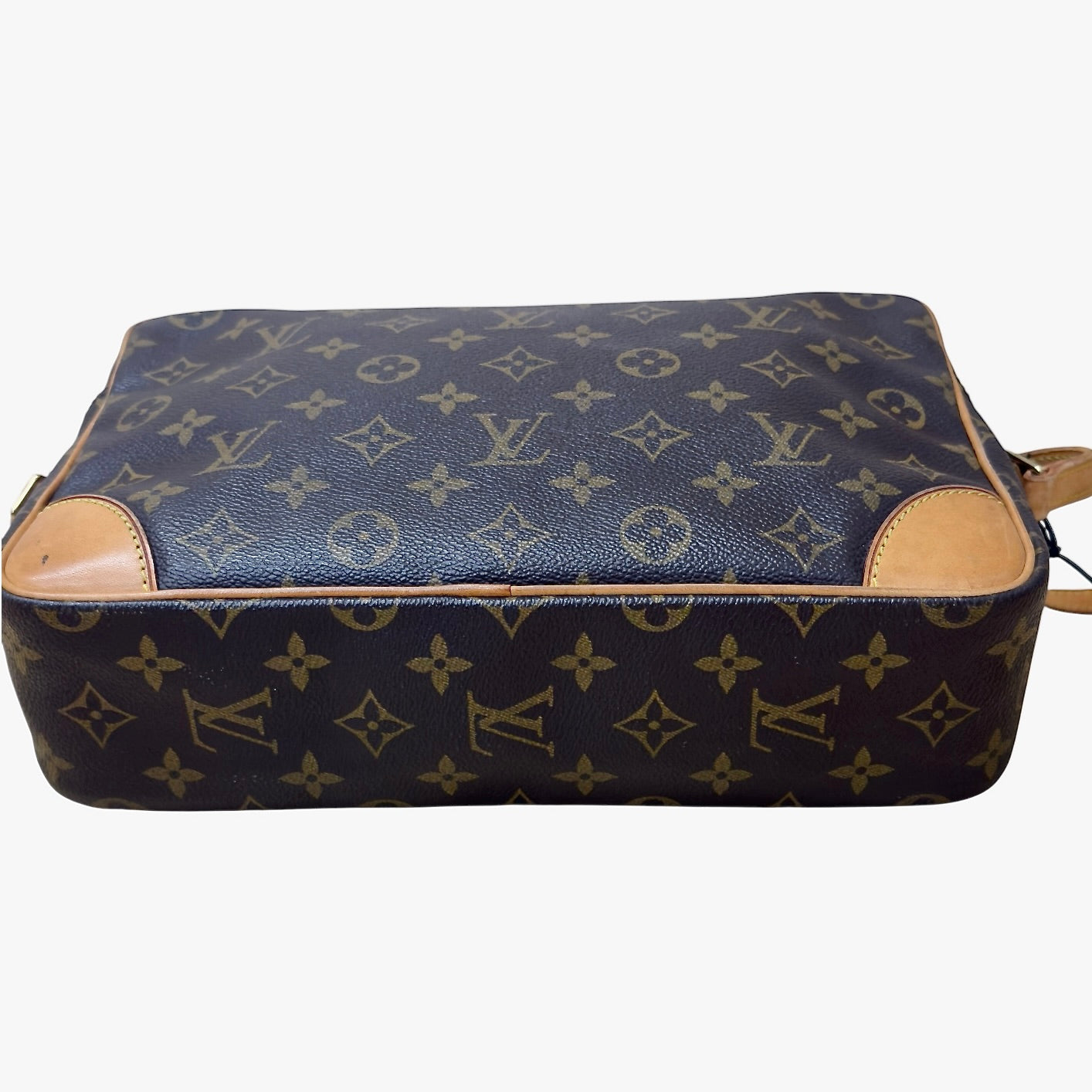 Louis Vuitton Trocadero 30