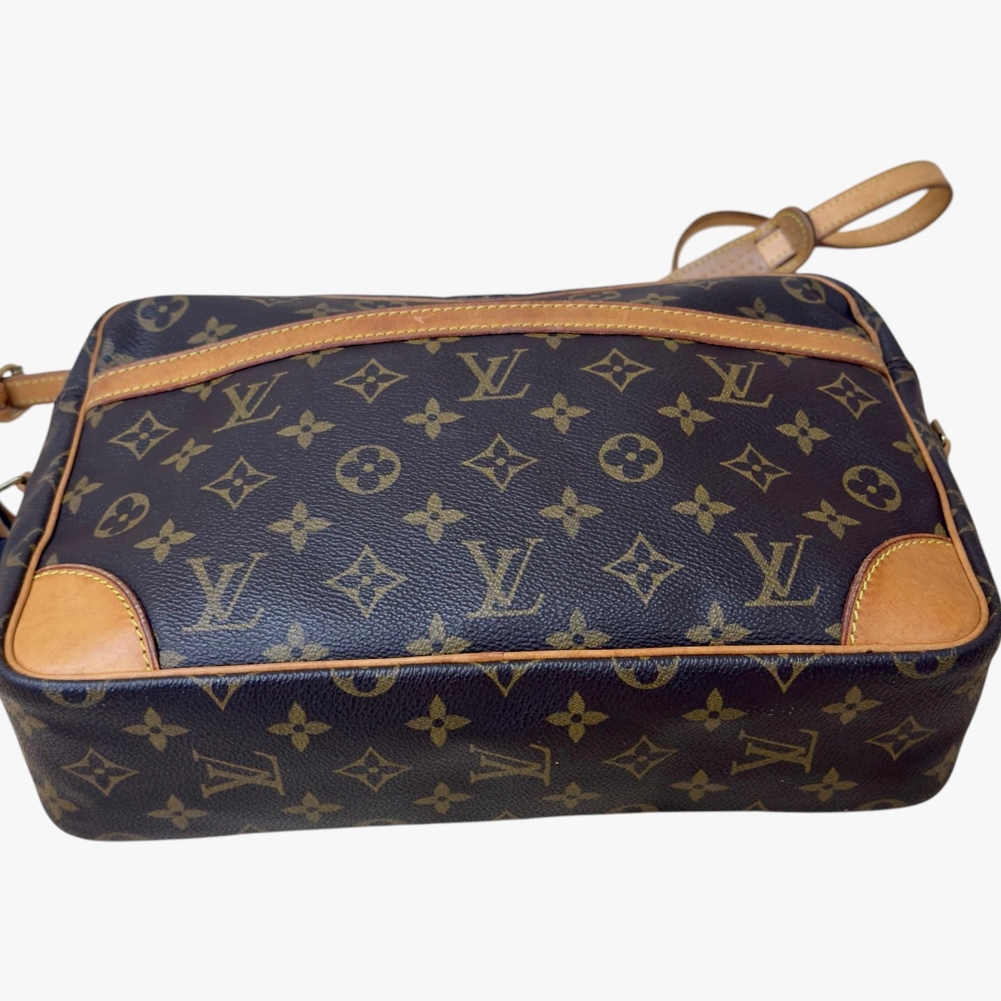 Louis Vuitton Trocadero 30