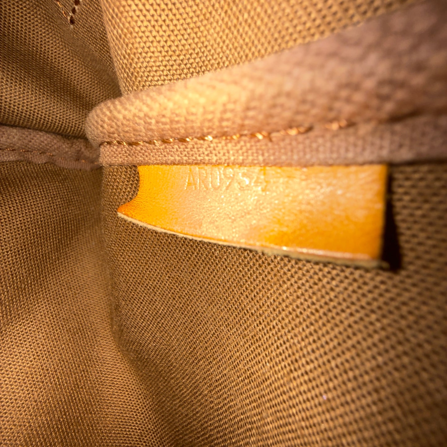 LouisVuitton Saumur 35 messenger bag