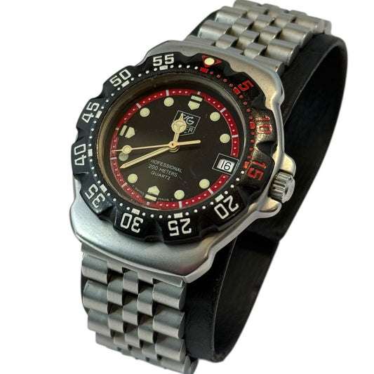 **Sold**Tag Professional 200 / WA1214