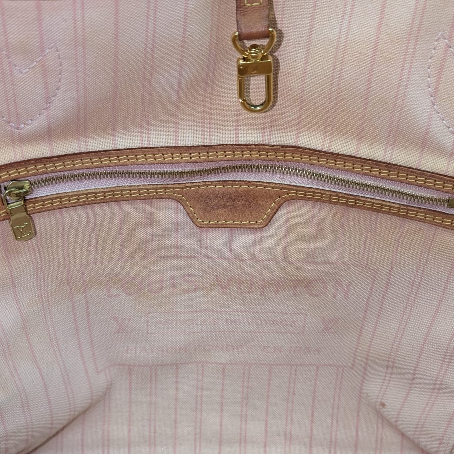 Louis Vuitton Neverfull MM totebag