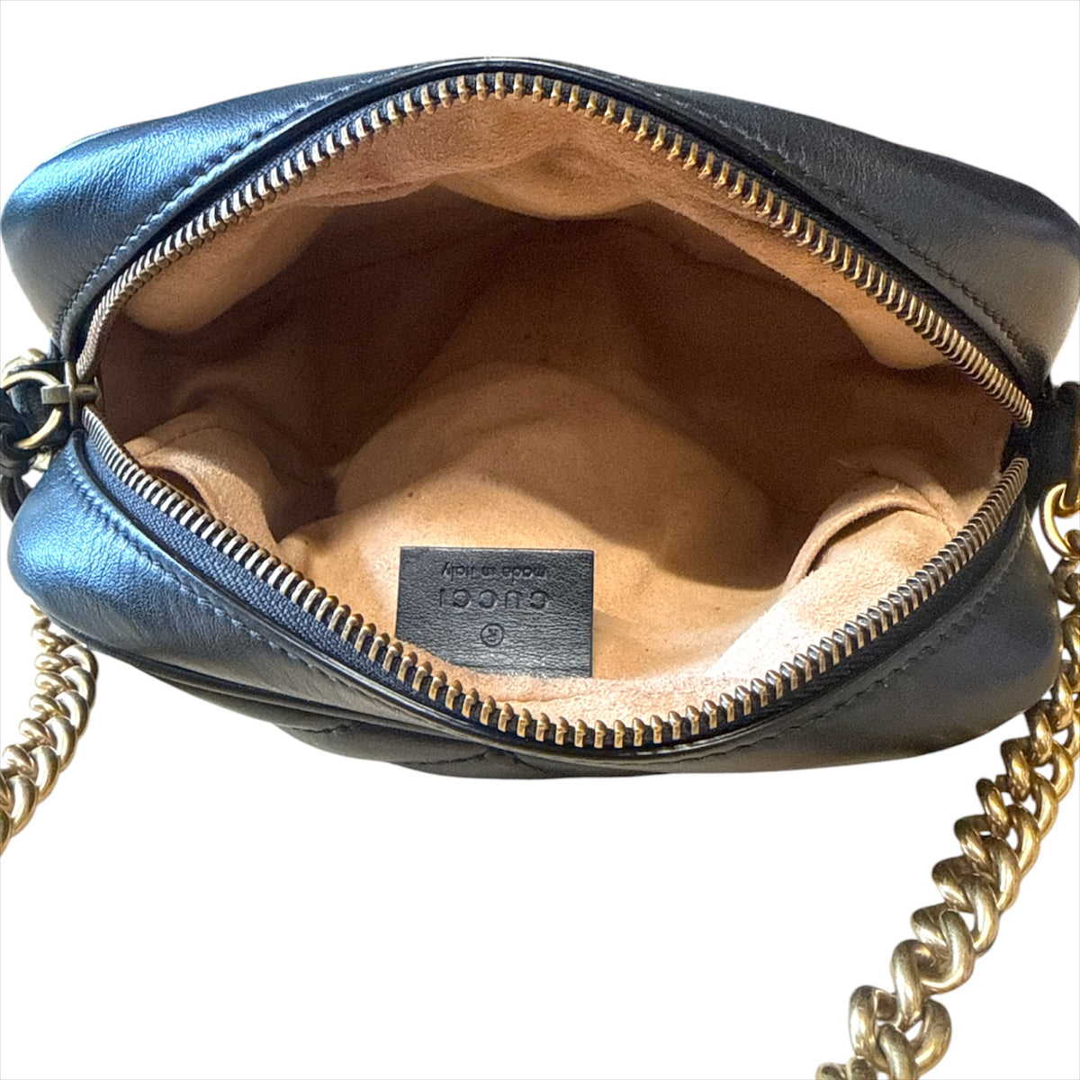 Gucci GG Marmont Matelassé Leather Camera Bag