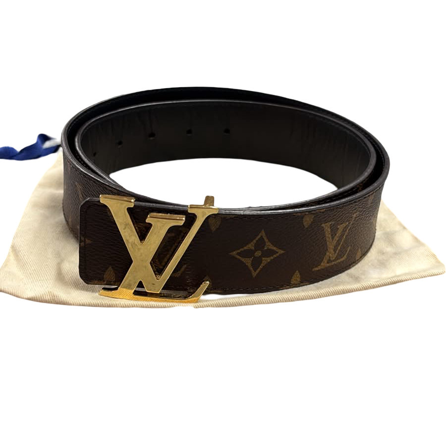 **SOLD** Louis Vuitton Initials 40MM Reversible Belt