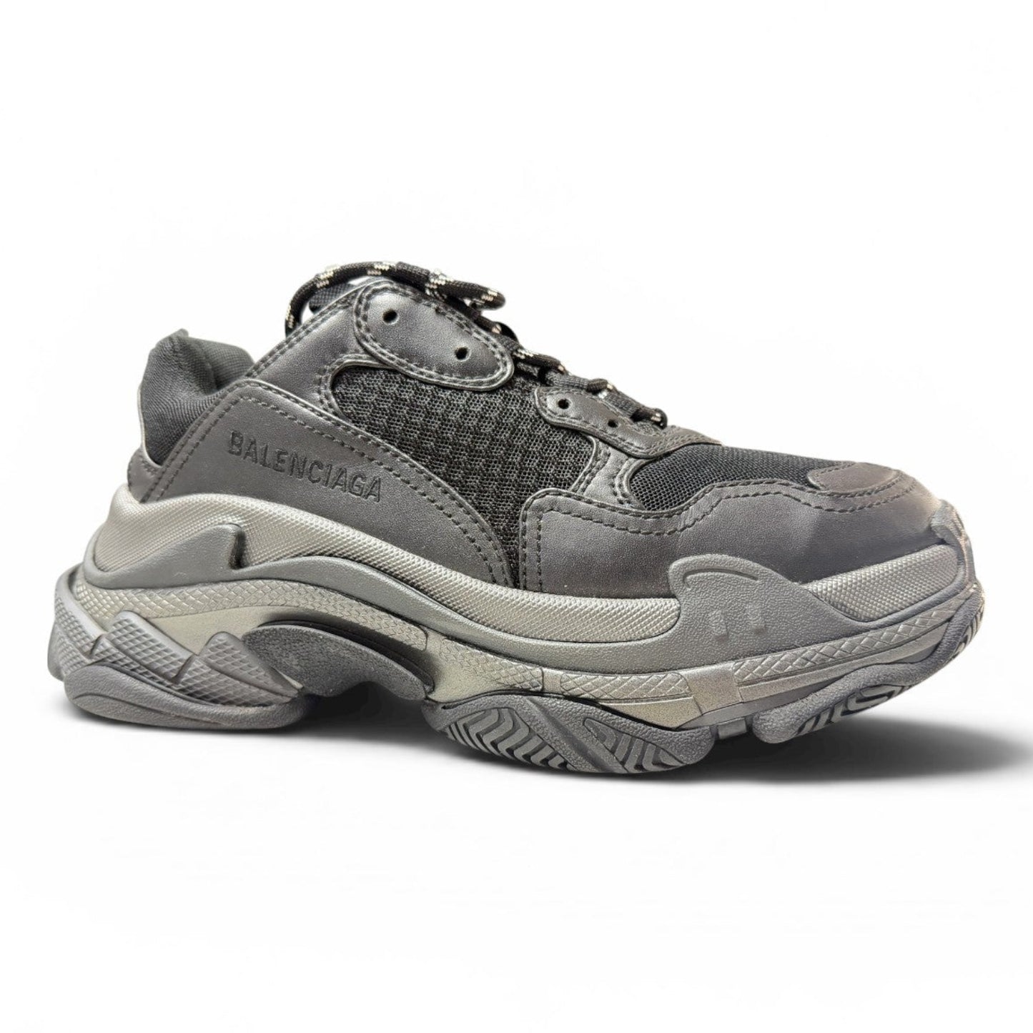 Balenciaga Triple S Silver midsole Trainers